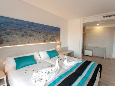 doble_premium_hotel_fenix_mallorca_1.jpg