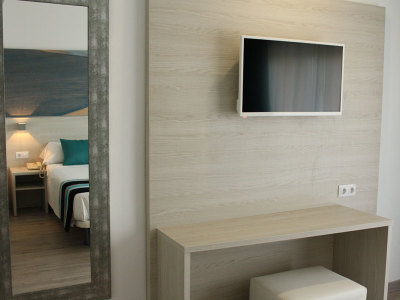 Hotel Fénix - Habitación Doble Espejo